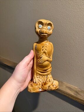 Vtg 1983 E.T. Ceramic Figure Handpainted 80's Extra Terrestrial Figurine